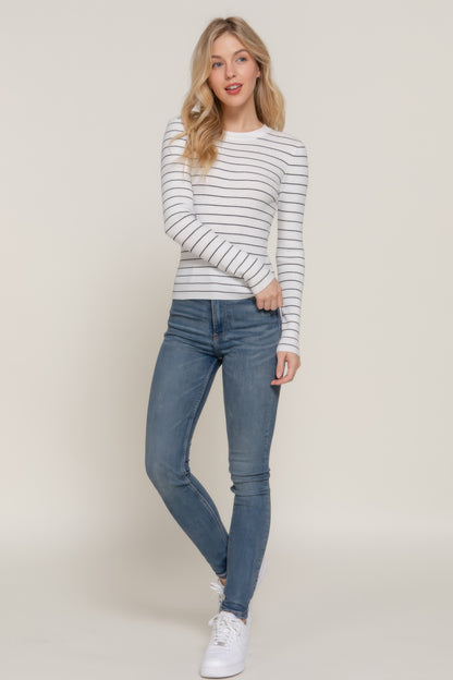 Long slv crew neck stripe sweater